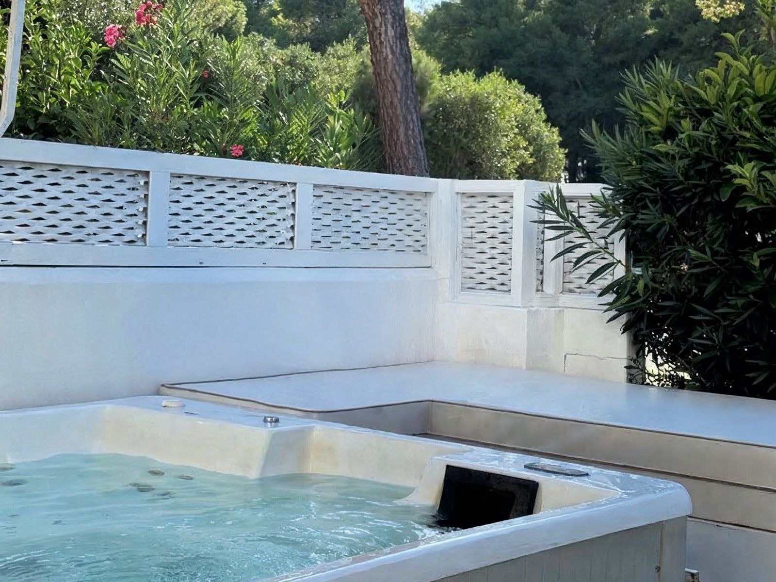 family-suite-the-village-01-US